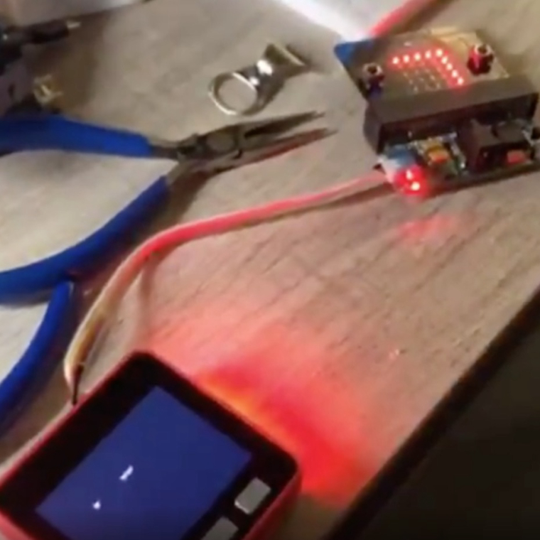 0_1555571714207_m5andmicrobit_control.jpg